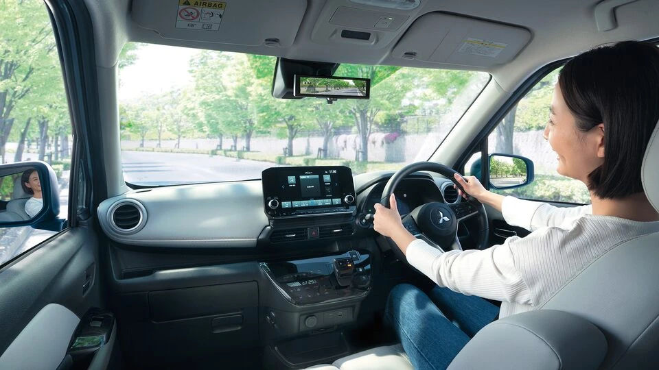 カーリース車両 三菱　(EV)ekクロス EVの画像